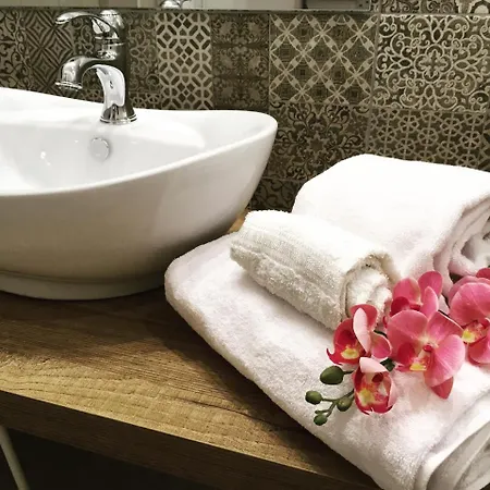 Гостевой дом Domus Bianca Lancia Манфредония