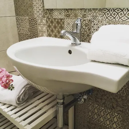 Guest house Domus Bianca Lancia *